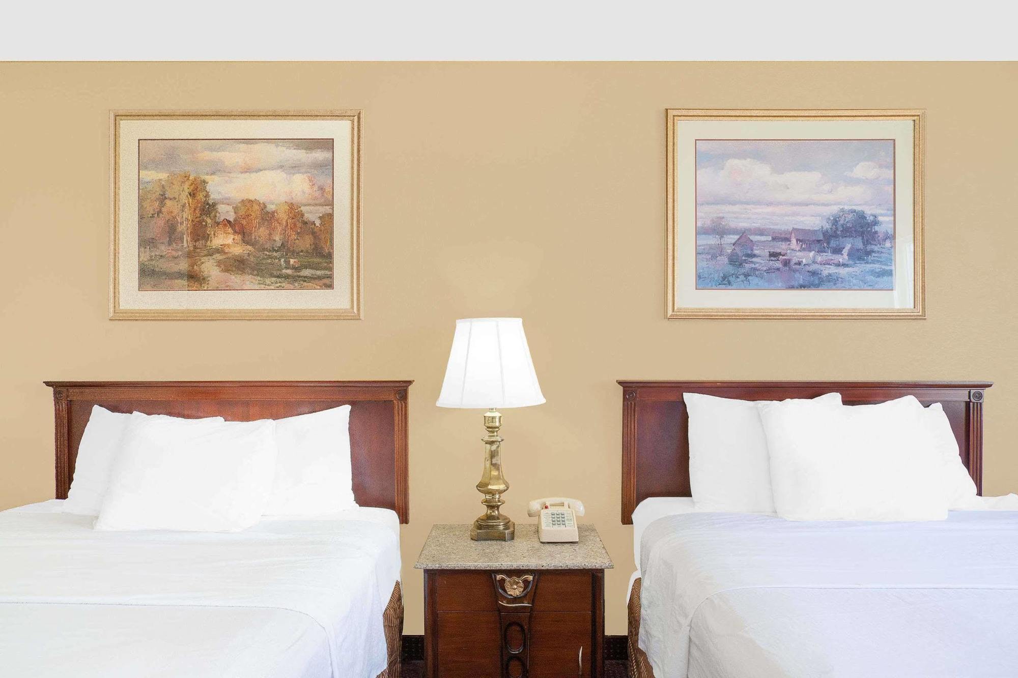 Отель Howard Johnson By Wyndham Atlantic City Эгг-Харбор-Тауншип Экстерьер фото